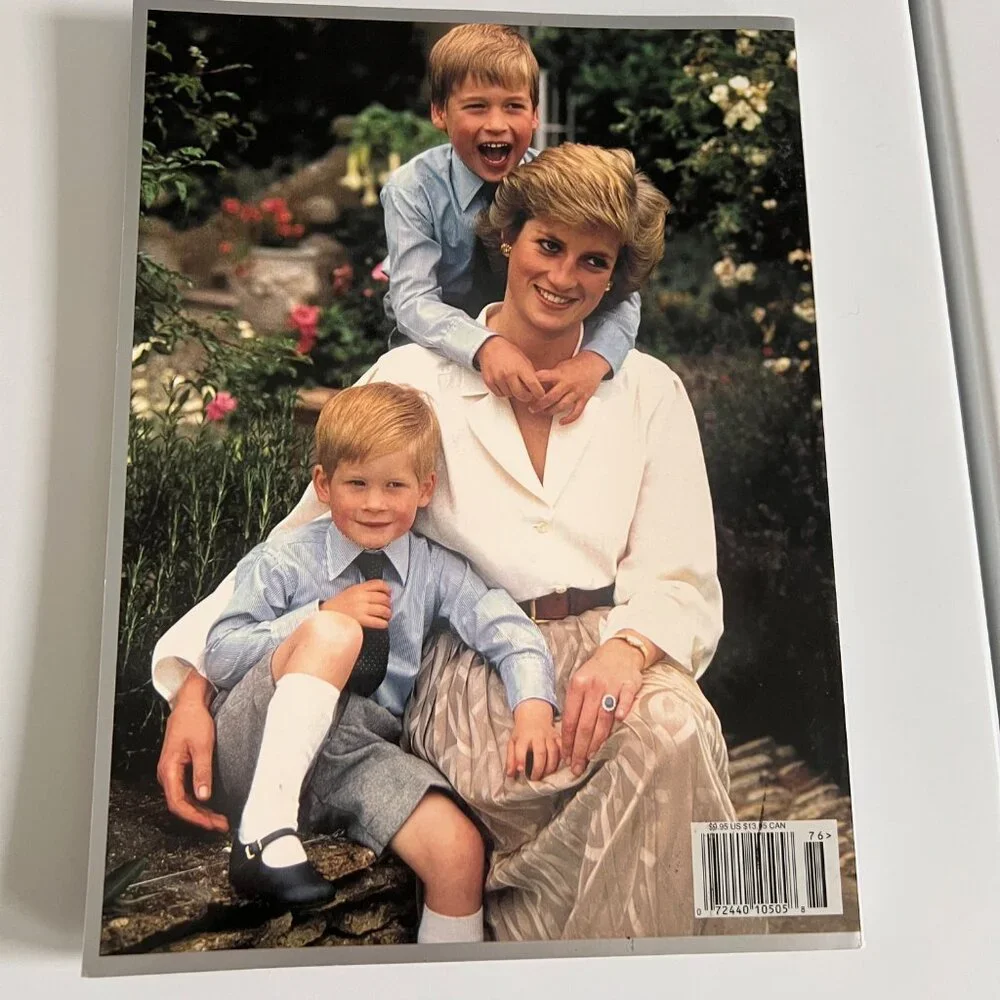 Princess Diana Commemorative Magazine Bundle (1997) – Newsweek & People Special